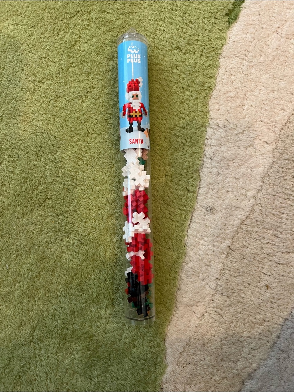 Plus Plus Santa Building Tube - Red & White Holiday Set